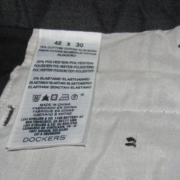 NWT DOCKERS Relaxed Fit Comfort Khaki Flat Front Comfort Waistband Pants Size 42 - Picture 6 of 9